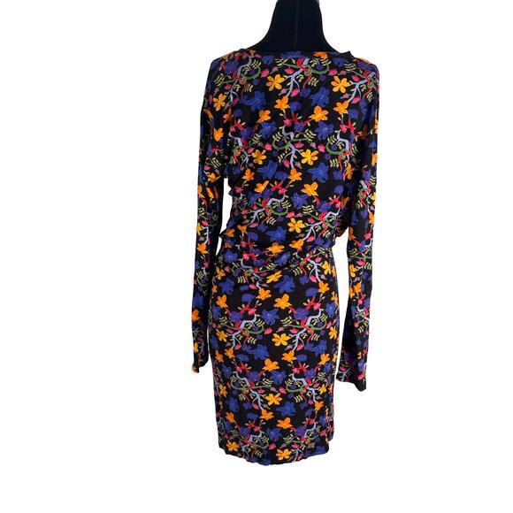 Vibrant Modern Statement: Zara Trafaluc Floral Ruched Mini Dress - Picture 5 of 13